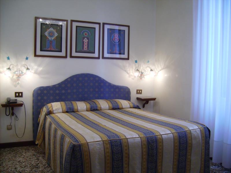 Hotel Hesperia Venetië Buitenkant foto